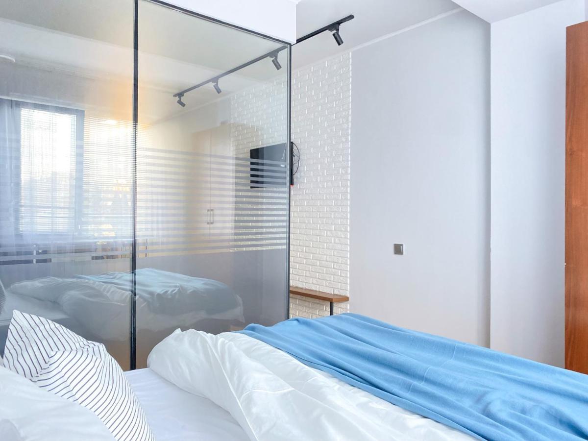 Студия В Стиле Loft В Центре Города Almati Kültér fotó